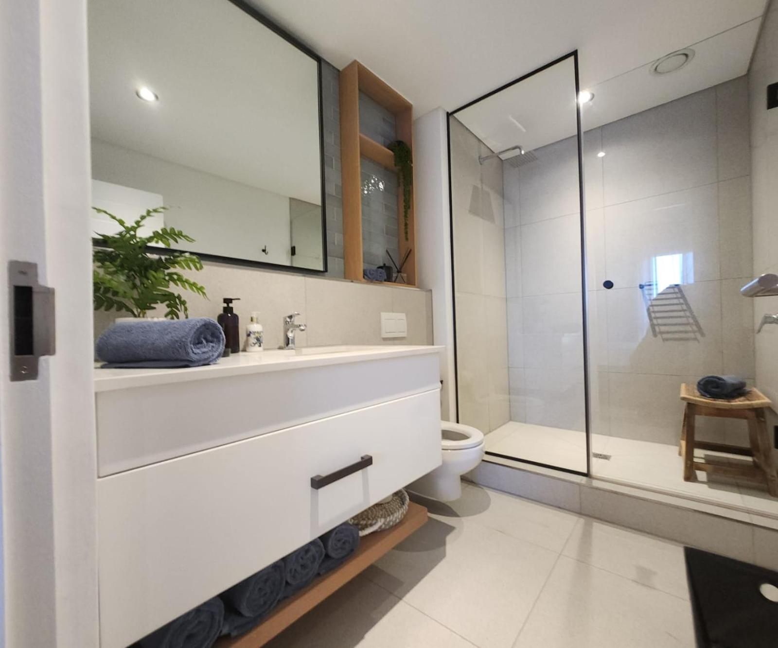 Apartment 308 Bridgewater One - Two Bedroom With Park Views Kapstadt